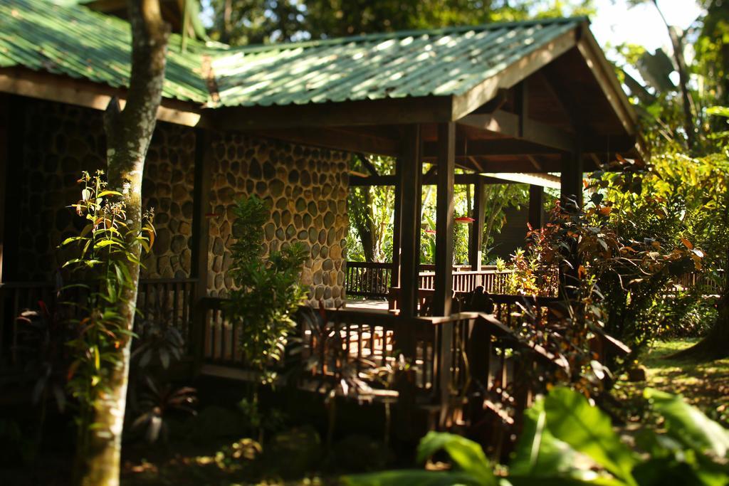 The Lodge & Spa At Pico Bonito El Pino Buitenkant foto