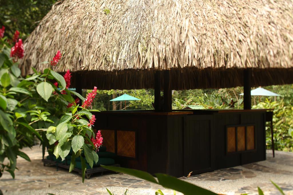 The Lodge & Spa At Pico Bonito El Pino Buitenkant foto