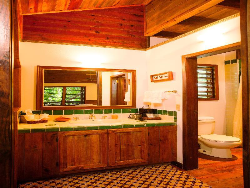 The Lodge & Spa At Pico Bonito El Pino Buitenkant foto
